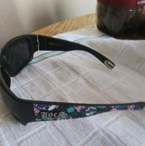 Locs sunglasses